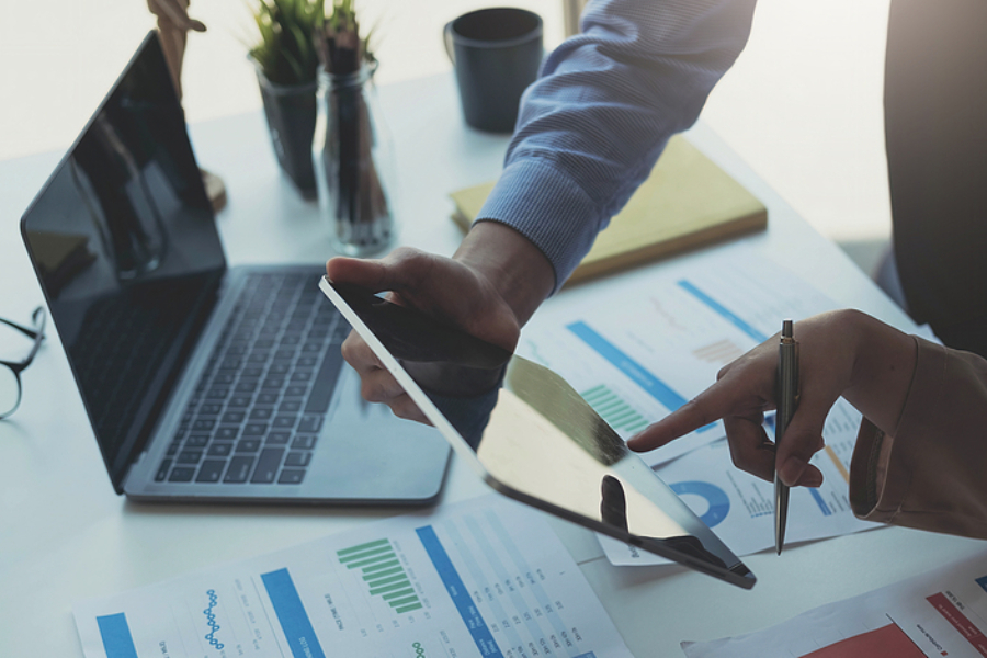 4 Reasons Why You Should Opt For Outsourced Accounting